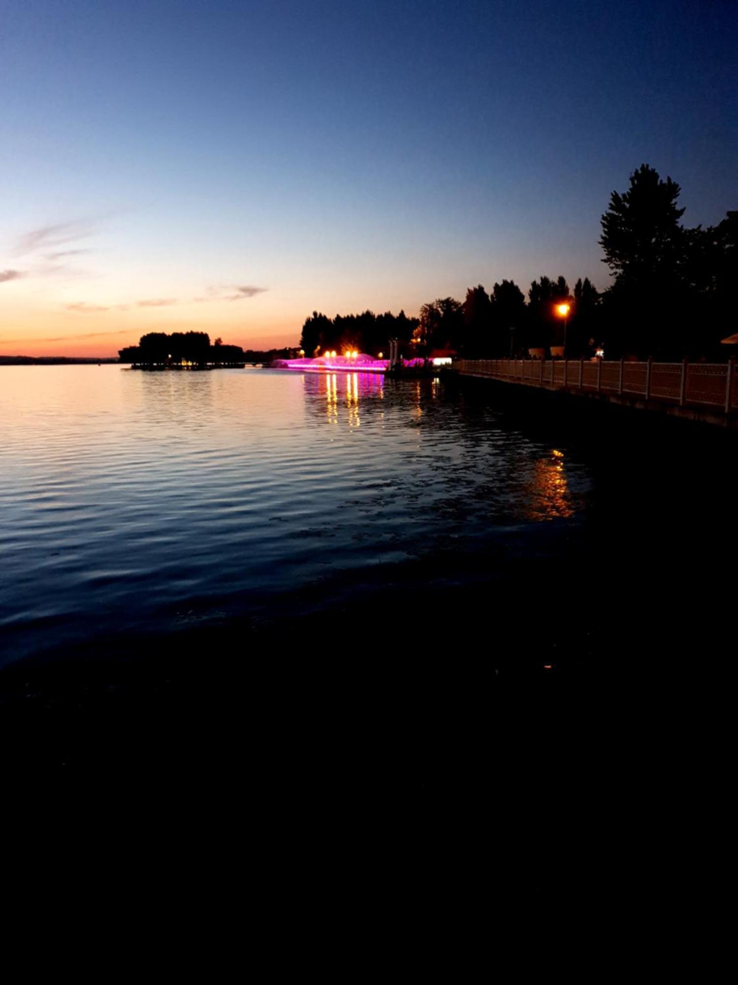 Стильна Квартира-Студія В Центрі Міста На Набережній Ternopil Chambre photo
